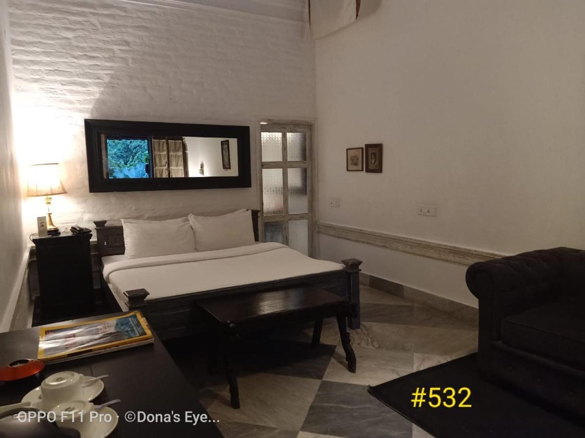 The Rajbari Bawali Hotell Kolkata Eksteriør bilde