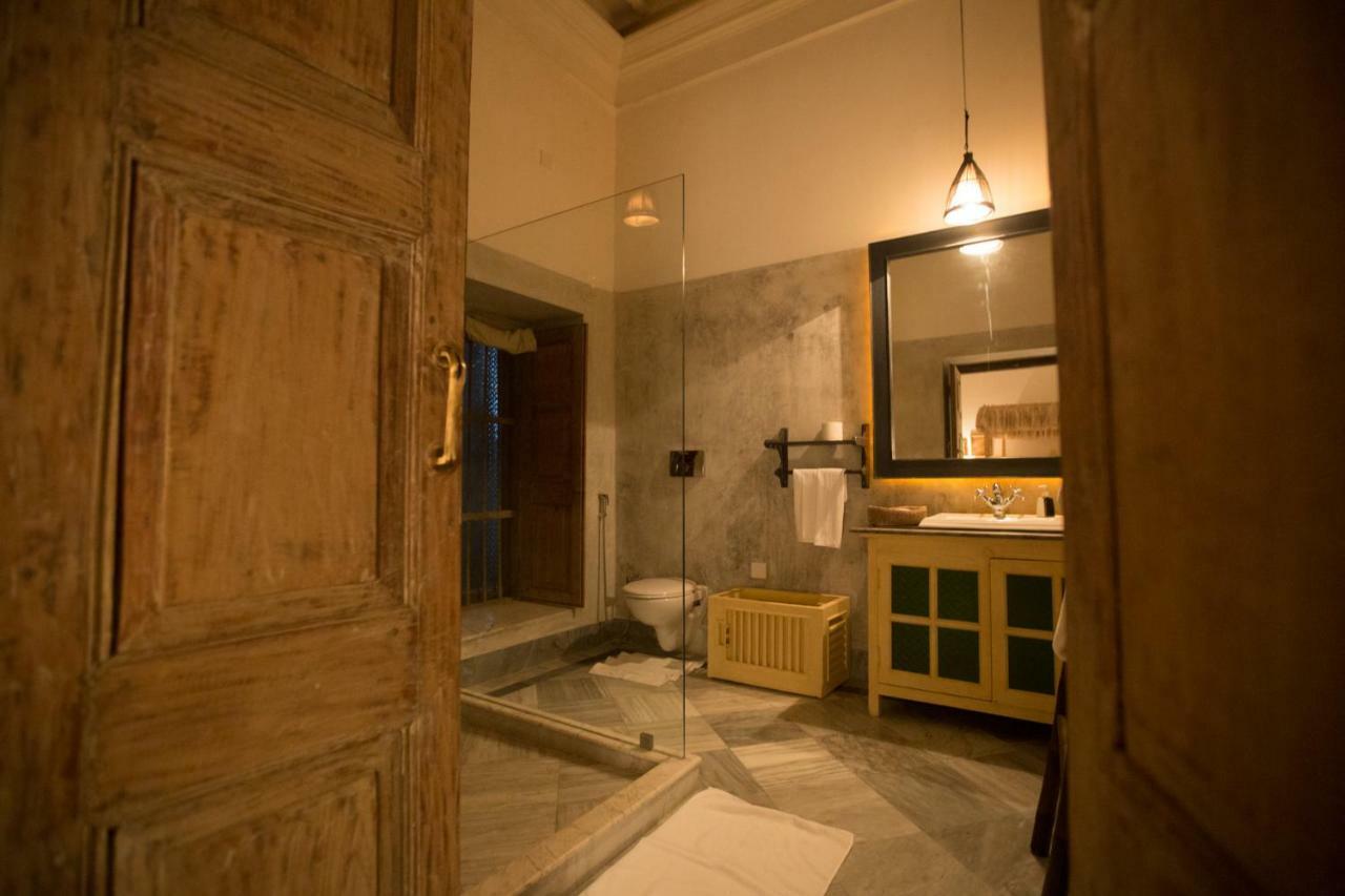 The Rajbari Bawali Hotell Kolkata Eksteriør bilde