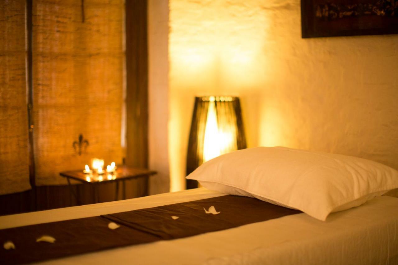The Rajbari Bawali Hotell Kolkata Eksteriør bilde